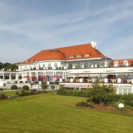 ホテル Atlantic Grand Travemuende 5*